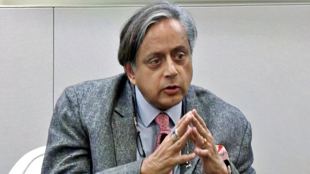 'ऑपरेशन सिंदूर' को लेकर बढ़ा विवाद; थरूर बोले-'मतभेद पार्टी के भीतर ही उठाऊंगा'