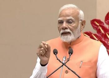 लोकसभा में प्रधानमंत्री मोदी का बड़ा बयान: ऑपरेशन सिंदूर पर विदेशी दबाव नहीं, कांग्रेस बोल रही है पाकिस्तान की भाषा