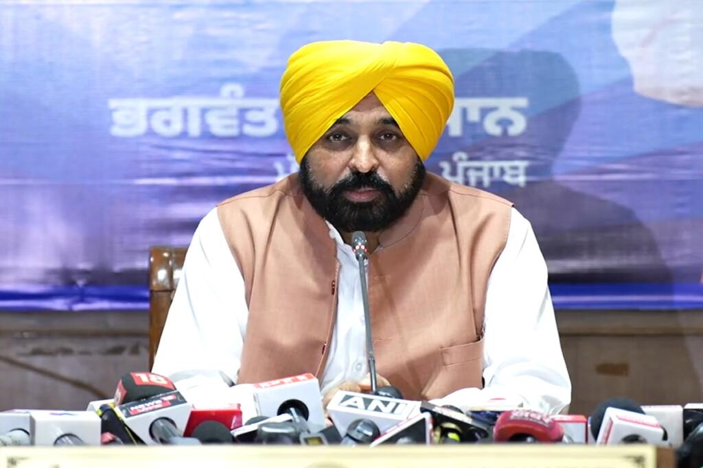 आप की अराजक राजनीति ने वैश्विक मंच पर भारत को किया शर्मिंदा: विदेश मंत्रालय ने पंजाब के सीएम के बयान को नकारा