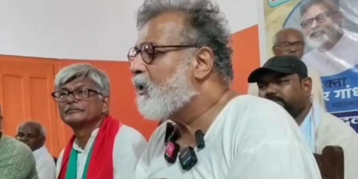 ‘आप गांधी के वंशज नहीं, खुद पर शर्म करो’: महात्मा गांधी के परपोते को बिहार में सुनाई गई खरी-खरी, मंच से भगाया गया