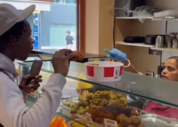 लंदन के वेज इस्कॉन रेस्टोरेंट में खुलेआम खाया मांस- हिंदूफोबिया का नया उदाहरण!