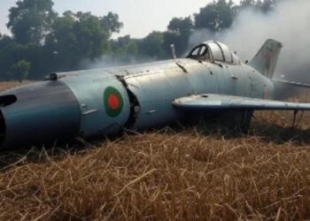 फिर खुली चीनी तकनीक की पोल: बांग्लादेश में कॉलेज कैंपस में गिरा चीन में बना एयरफोर्स का F-7 जेट, 19 की मौत