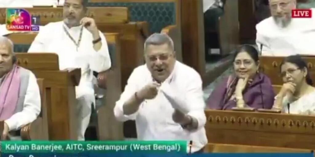 संसद में तृणमूल सांसद के बयान से मचा बवाल, भाजपा ने बताया राष्ट्रविरोधी मानसिकता