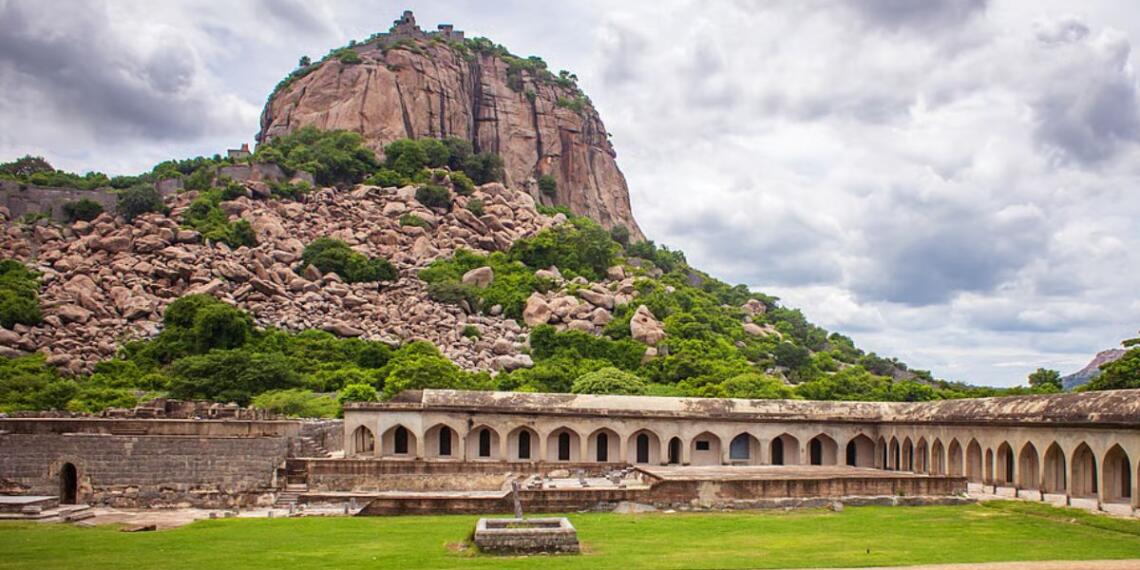 छत्रपति शिवाजी की दक्षिणी विरासत: तमिलनाडु में अब भी जल रही मराठा साम्राज्य की जोत