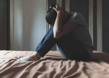 टीचर ने छात्रा से रेप कर बनाए वीडियो को दूसरे टीचर को भेजा, उसने भी ब्लैकमेल कर किया दुष्कर्म; दोनों ने दोस्त से भी कराई हैवानियत