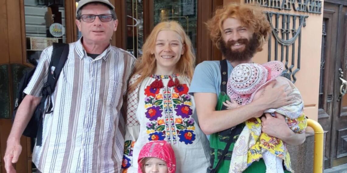 ड्रोर गोल्डस्टीन (दाएं) के साथ नीना कुटीना