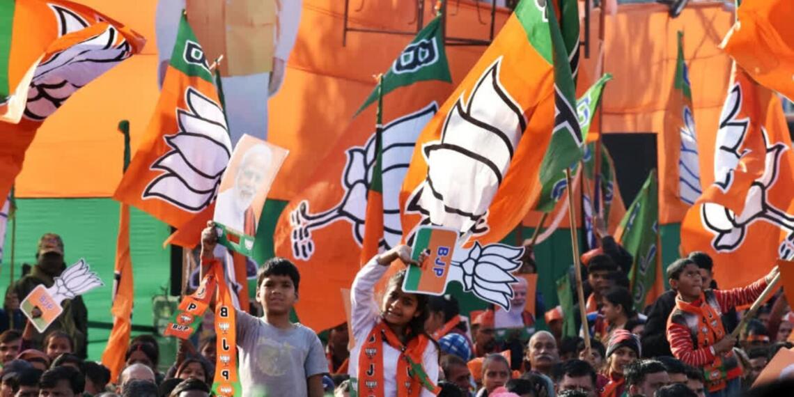 उप-राष्ट्रपति चुनाव को लेकर चुनाव आयोग ने तुरंत सक्रियता दिखाते हुए चुनाव प्रक्रिया की तैयारियां शुरू कर दी हैं