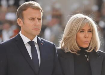 इमैनुएल मैक्रों और उनकी पत्नी ब्रिजिट मैक्रों (चित्र: सोशल मीडिया)