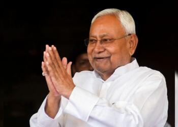 चुनाव से पहले नीतीश कुमार ने बिहार में सरकारी नौकरियों में महिलाओं के लिए 35% आरक्षण लागू किया