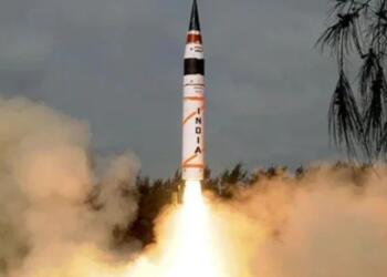 भारत में अग्नि-5 मिसाइल का सफल परीक्षण, 5000 KM तक मार करने में सक्षम