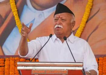 दैनिक जीवन में संस्कृत अपनाएं, यही असली भारतीयता: मोहन भागवत