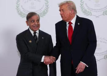 अंतरराष्ट्रीय मंच पर शांति और अपने घर में आतंक, नागरिकों पर बम: पाकिस्तान की गजब की एक्टिंग