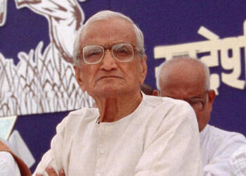 दत्तोपंत ठेंगड़ी: भारत के स्वदेशी श्रम आंदोलन के रचनाकार को नमन