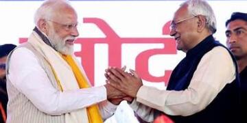 बिहार में ‘इंडिया’ गठबंधन की दीवारों में दरार: कांग्रेस-राजद विधायकों के इस्तीफे से भाजपा को मिला बल