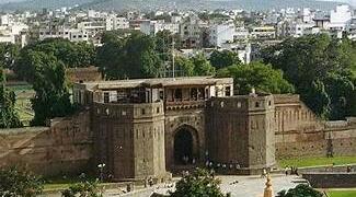 शनिवार वाड़ा की मर्यादा भंग: मराठा गौरव के प्रतीक स्थल पर नमाज, हिंदू अस्मिता के अपमान की कहानी