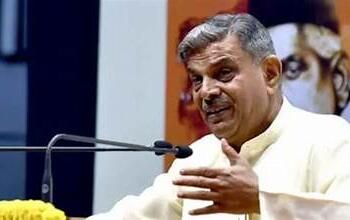 शताब्दी यात्रा : संघ, परिवार और राष्ट्र की साझी गाथा