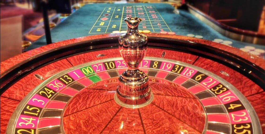 The Rise of Live Dealer Games in Asia: Why Players Prefer Real-Time Interaction