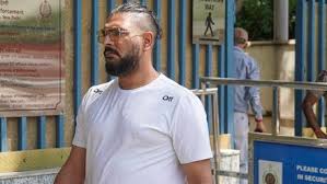 क्रिकेटर युवराज सिंह समेंत कई फिल्म अभिनेता पर भी सवाल उठे हैं