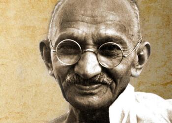 गांधी जी शिविर पहुँचे