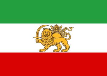 ईरान के ऐतिहासिक ध्वज का पुनरुत्थान: संस्कृति, बदलाव और राष्ट्रीय गर्व का प्रतीक