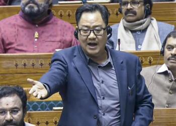 रिजिजू का आरोप कांग्रेस ने मर्यादा लांघी