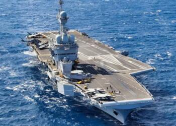 एक गलती और अमेरिकी फिटनेस ऐप ने फ्रांसीसी विमानवाहक पोत की लोकेशन उजागर कर दी।