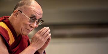 वह भेष बदलकर अंधेरे में निकले, और फिर कभी वापस नहीं आए: दलाई लामा का तिब्बत से पलायन