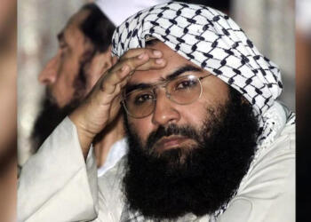जैश प्रमुख मसूद अज़हर के भाई की पाकिस्तान में रहस्यमयी परिस्थितियों में मौत