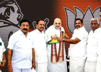 तमिलनाडु की राजनीति में बदलाव: बदलते चुनावी माहौल में एनडीए के बढ़ते प्रभाव का संकेत