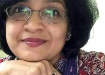 वैष्णा रॉय पर उठी आलोचना