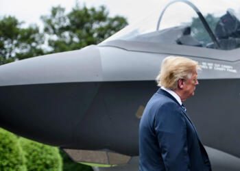 क्या पायलट रेस्क्यू के बहाने यूरेनियम मिशन? अमेरिका-ईरान टकराव पर बड़ा सवाल