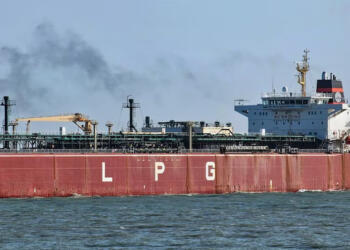 होर्मुज संकट के बीच भारत को बड़ी राहत: LPG टैंकर सुरक्षित मुंबई पहुंचा