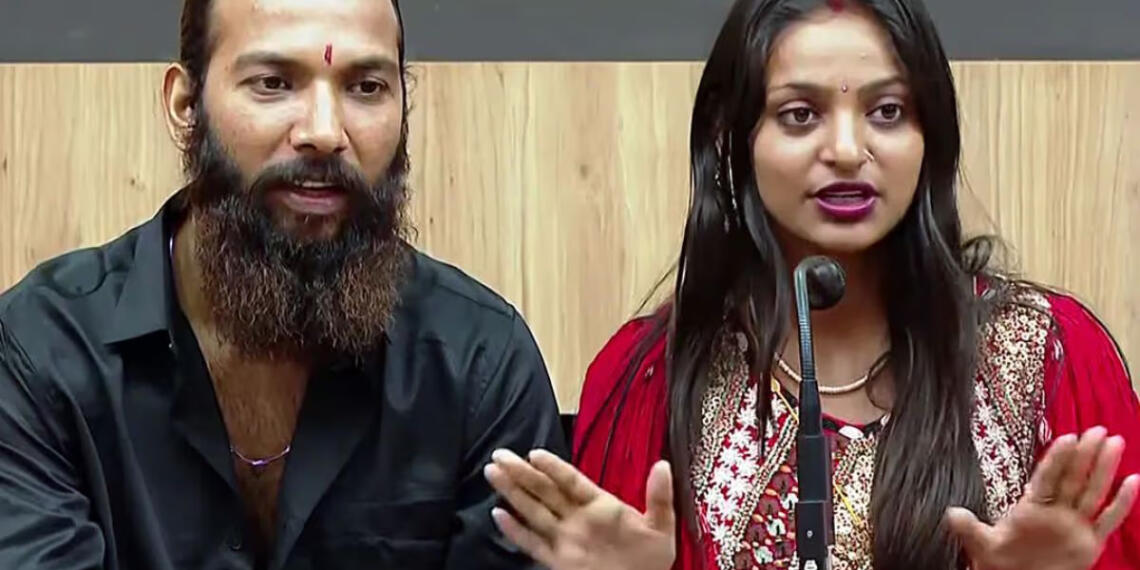 वायरल गर्ल मोनालिसा पाई गई नाबालिग, फरमान खान पर POCSO समेत कई धाराएं: कितनी हो सकती है सजा?