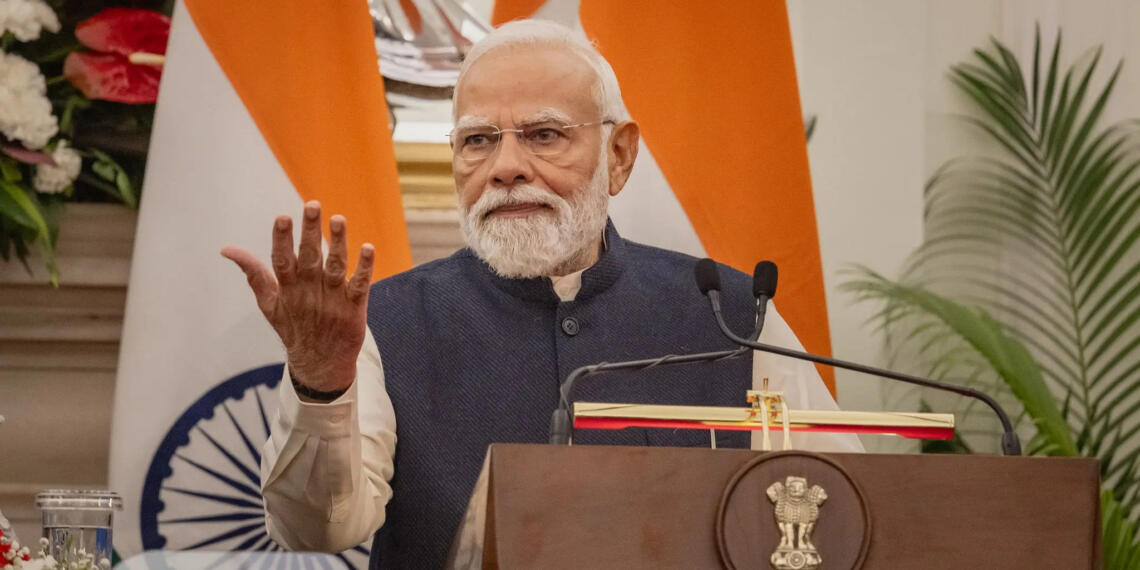 पीएम मोदी ने लगाया कांग्रेस पर ईंधन अफवाह फैलाने की राजनीति का आरोप लगाया, कहा कि भारत मजबूती से खड़ा है