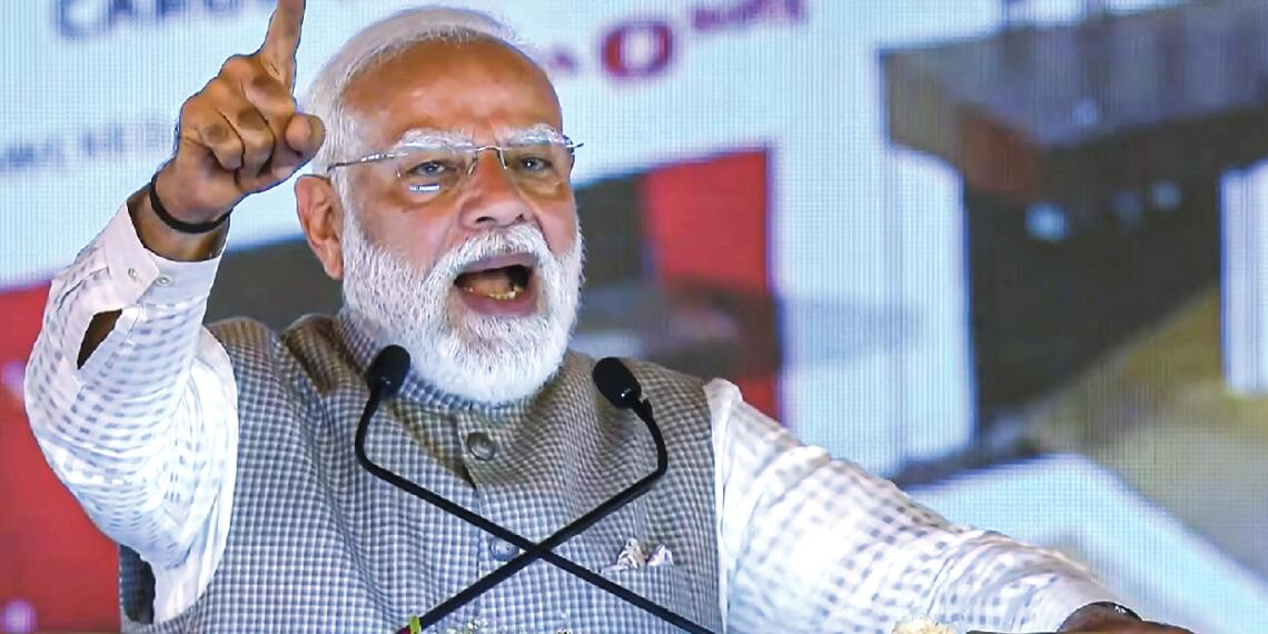 PM मोदी ने कांग्रेस पर लगाया घुसपैठियों को बचाने का आरोप, एनडीए की असम में हैट्रिक की संभावना