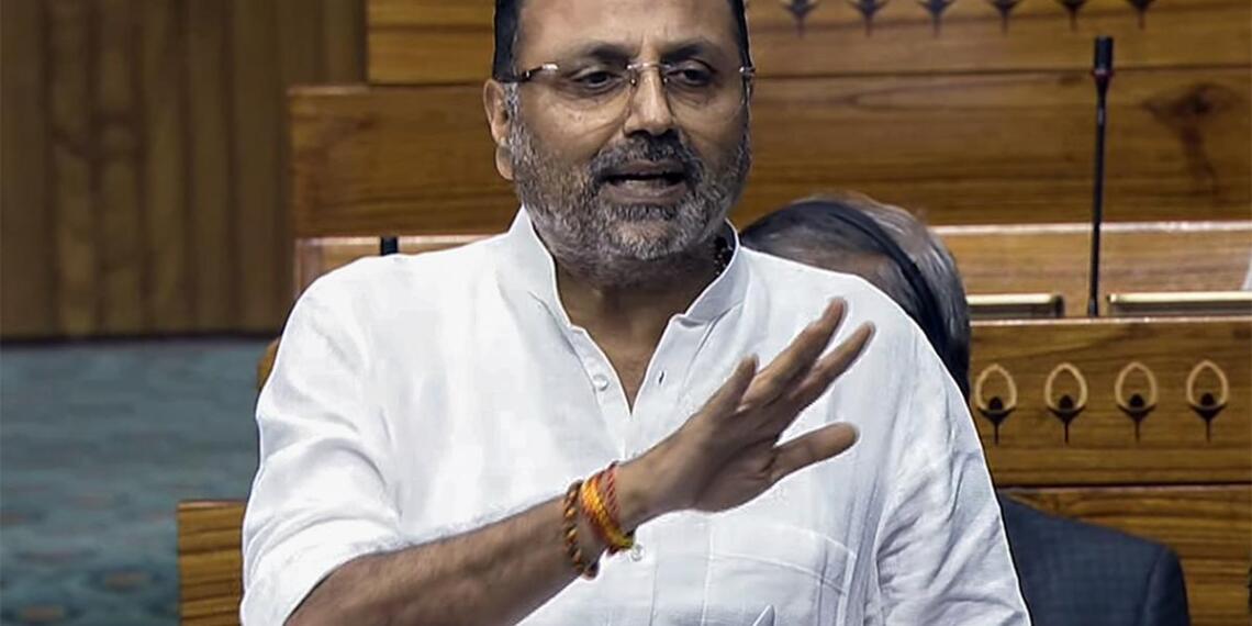 बंगाल चुनाव में ‘बांग्लादेशी’ ट्विस्ट: निशिकांत दुबे के निशाने पर TMC, घुसपैठ के मुद्दे पर छिड़ा सियासी संग्राम