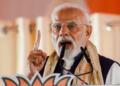 पीएम मोदी ने मंच पर तेल कम खर्च करने की अपील