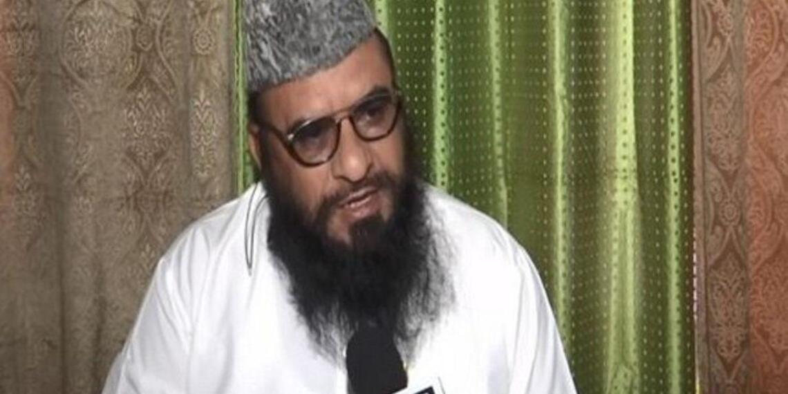 मौलाना साजिद रशीदी के बयान पर भड़के लोग