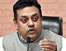 संबित पात्रा ने राहुल गांधी के विदेश यात्रा पर साधा निशाना, कहा- कहां से हो रही है इतने पैसे की फंडिंग