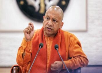 यूपी में सियासी हलचल तेज: योगी मंत्रिमंडल विस्तार का काउंटडाउन शुरू, इन दिग्गजों की खुलेगी किस्मत!
