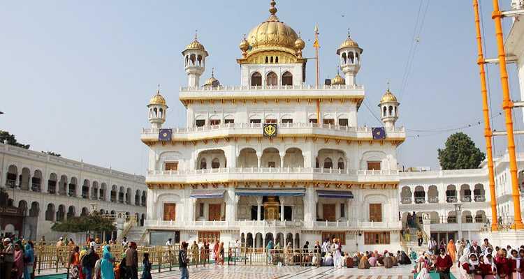 अकाल तख्त की मर्यादा पर सख्त संदेश