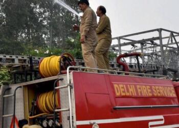 रेस्टोरेंट में भीषण आग से 21 लोगों की मौत