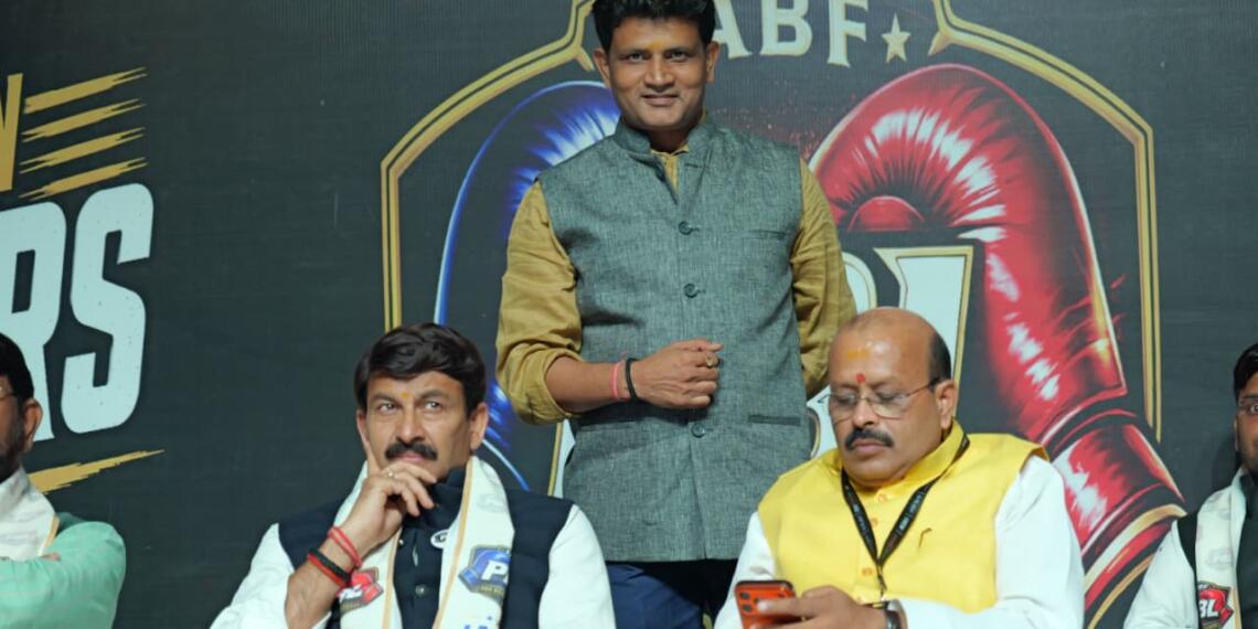 बॉक्सिंग लीग निर्णायक दौर में