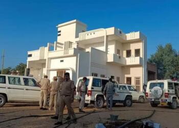 श्रीगंगानगर के संबंधित स्थानों के दृश्य शामिल हैं।