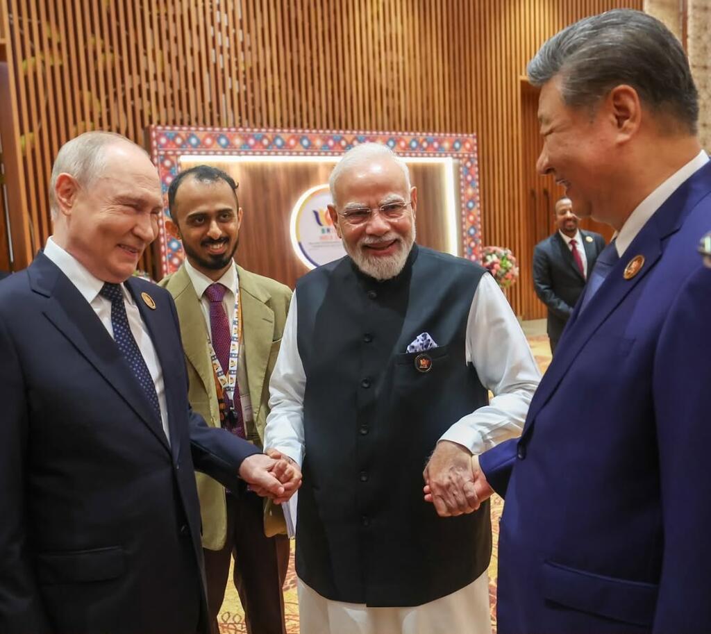 BRICS 2026 में PM Modi, Putin and Xi Jinping
