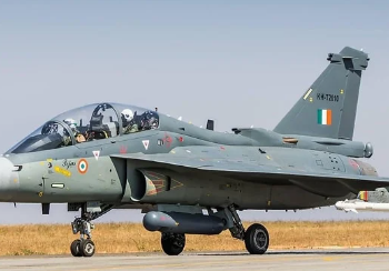 16 साल बाद ट्रेनर तेजस की डिलीवरी! Mk1 से Mk1A तक क्यों उलझता रहा भारत का स्वदेशी फाइटर प्रोग्राम?