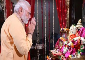 मुंबई में गणेश उत्सव की धूम,