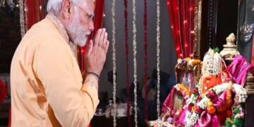 मुंबई में गणेश उत्सव की धूम,