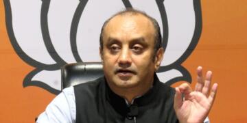 हामिद अंसारी के बयान पर सुधांशु त्रिवेदी का पलटवार
