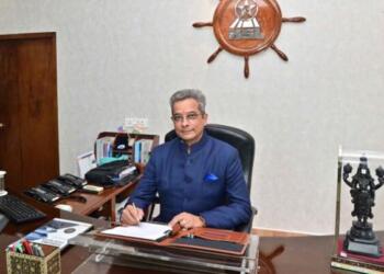एक जहाज़ लॉन्च करना समारोह, पाँचवाँ समय पर देना उद्योग! HSL CMD ने बताया भारत की शिपबिल्डिंग का असली मंत्र